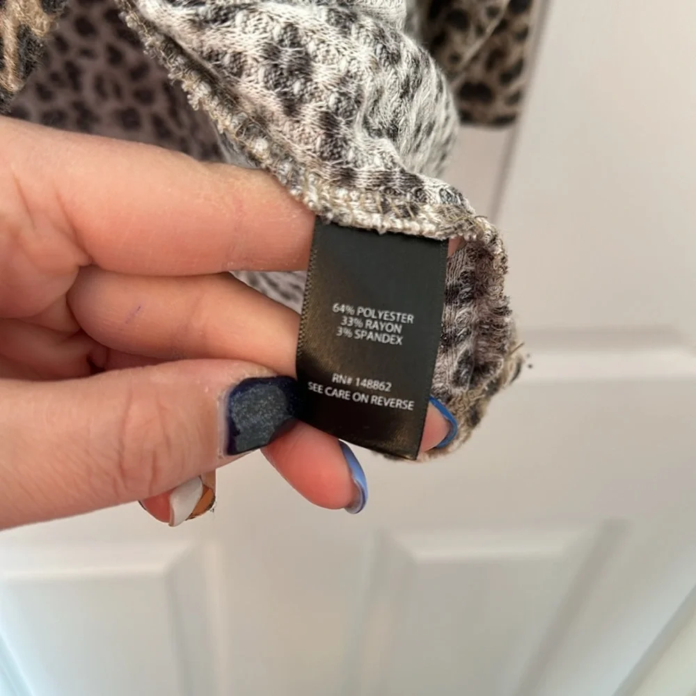 Torrid Cheetah Print Thermal Top - Picture 6 of 7